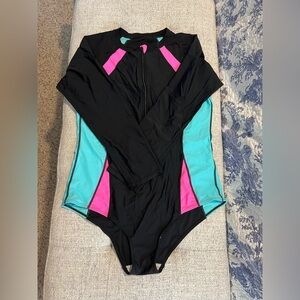 Black and Pink and blue Women's long sleeve swimsuit